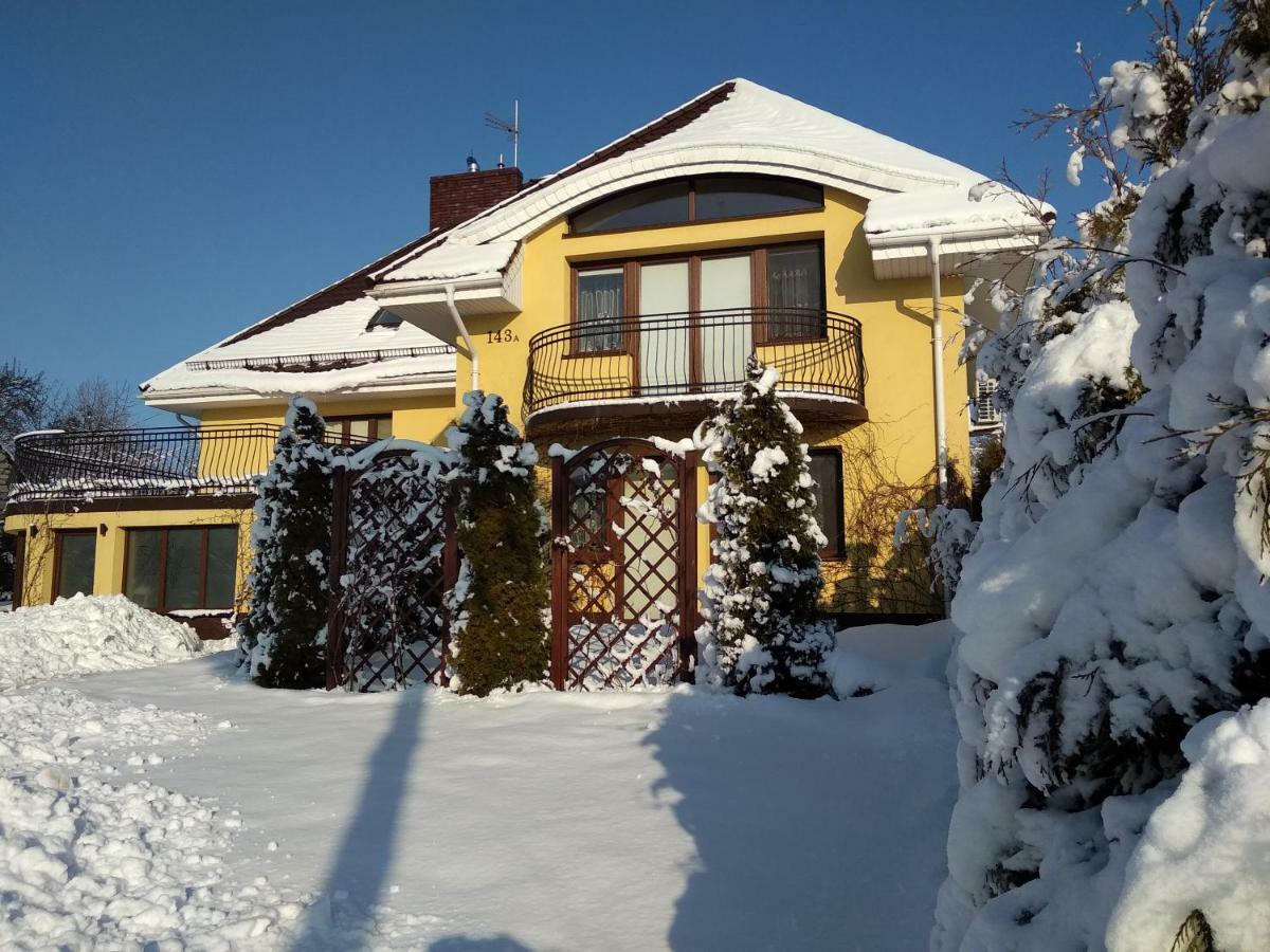 Villa Jura Pokoje Goscinne Zarki ภายนอก รูปภาพ